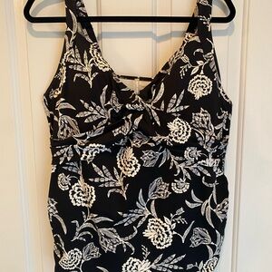 Lands' End Black and White Floral Top